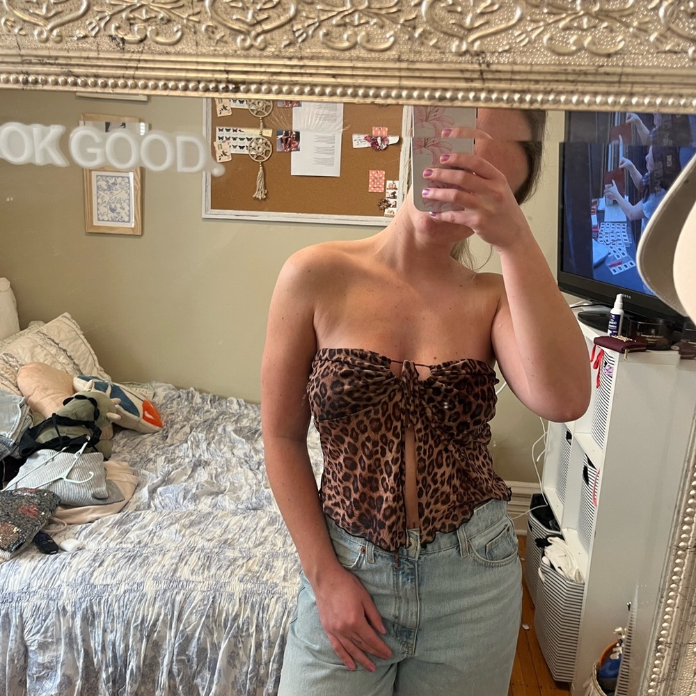 Leopard Print Strapless Top